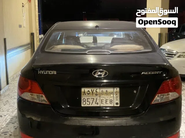 2012 Hyundai Accent GLS