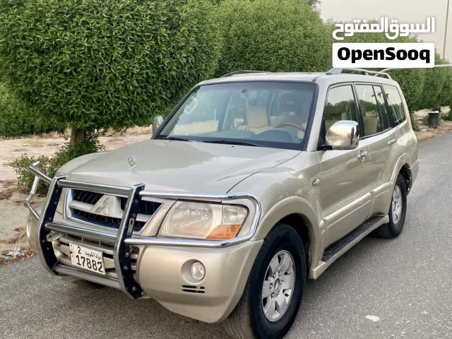 2006 ميتسوبيشي باجيرو GLS