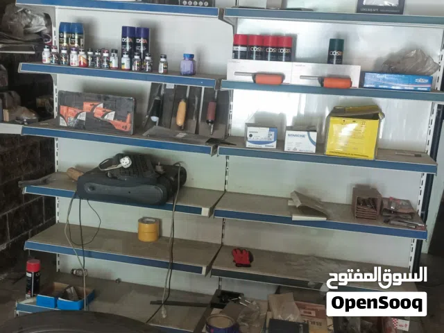 رفوف تصلح لجميع المحلات