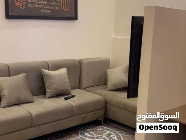 استديو مفروش فاخر للإيجار شامل كل فواتير مع حديقه