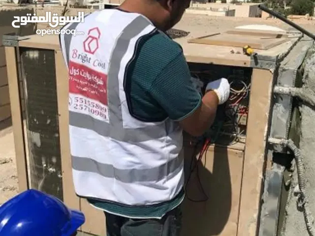 فني تكييف وتبريد مركزي وحدات صيانه وفك وتركيب وجميع اعمال التكييف وتركيب كمبروسار وتعبئت جميع الغاز