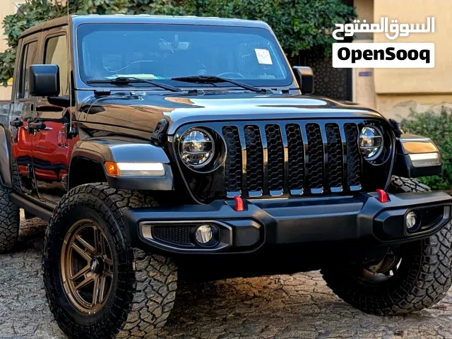 2021 جيب جلادياتور Willys