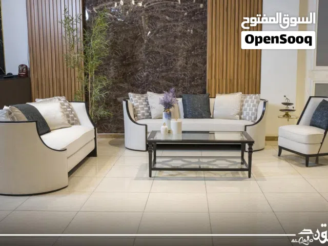 سلطان الأناقة فخامة بيتك كنب مودرن ومجالس عربية تفصيل دقيق وخامات مختارة