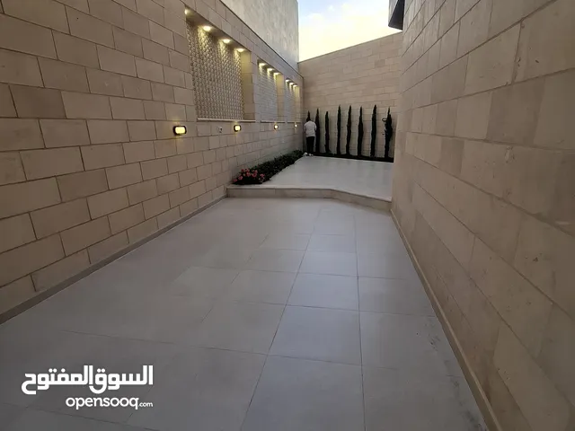 Unfurnished apartment for sale ( Property 42548 )-174787298