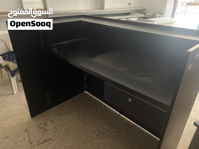 طاولة كبيرة للكافية للغاز او يلي بدك يا