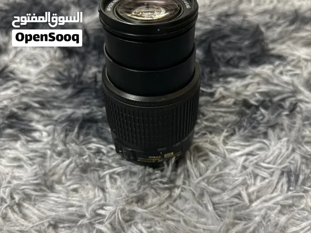 عدسة كاميرة نيكون 55-200