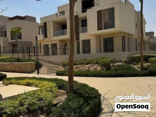 310 m2 4 Bedrooms Villa for Sale in Cairo Fifth Settlement