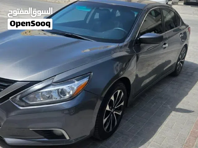 2017 Nissan Altima Standard