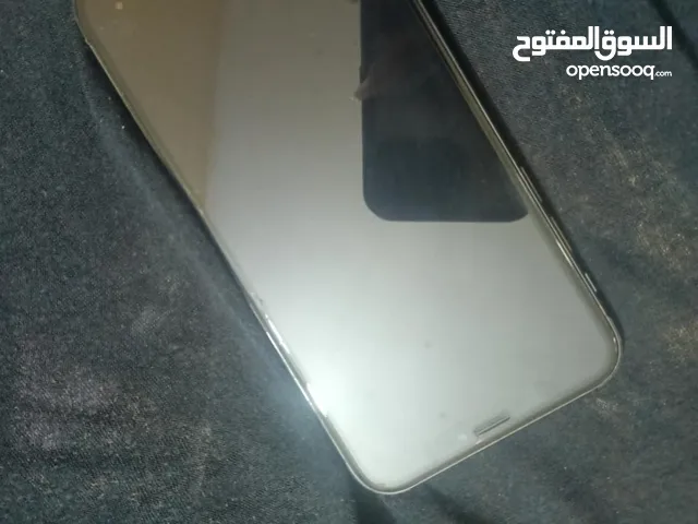 ايفون اكس لون اسود