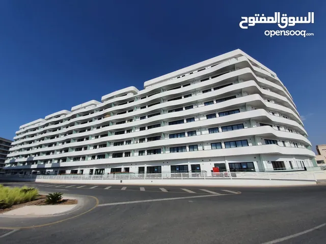 4 BR Flat in Golf Tower – in Muscat Hills for Sale