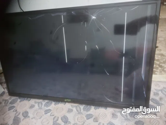 شاشه مكسورة شاشتهب50 ريال