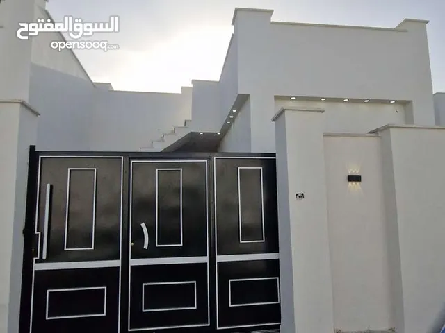 9 #منازل ارضية عين زارة طريق الابيار #الأسعار 200...210