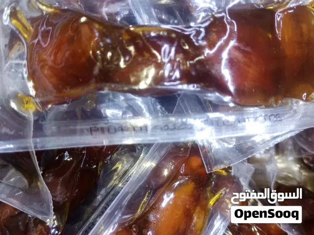 تمر افطار صائم شرايط خلاص القصيم  حبة نظيفة جدا درجة انتاج جديد الكرتون  جاهزين للطلبات الكبيرة