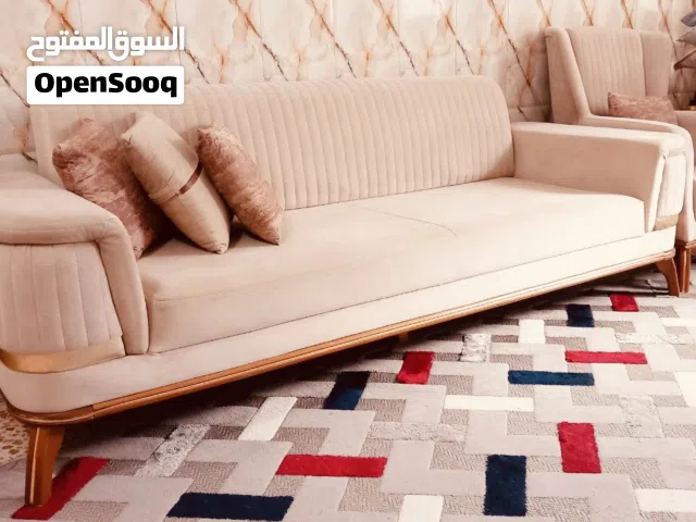 تخم تركي قلاب يصير سرير جديد جديد اصلي ماركة هيكل ولأرجل كله زان ثمانيه مقاعد صارله شكم شهر