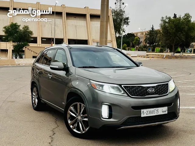 Used Kia Sorento in Tripoli