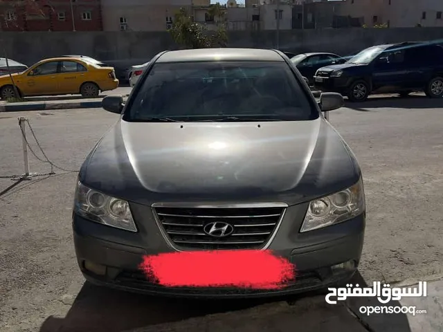 Used Hyundai Sonata in Tripoli