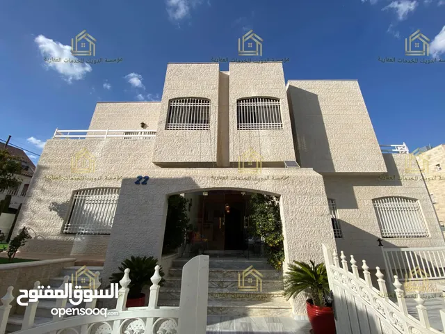 730 m2 More than 6 bedrooms Villa for Sale in Amman Al Rabiah