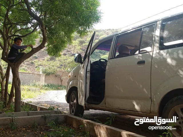 باص سوزوكي