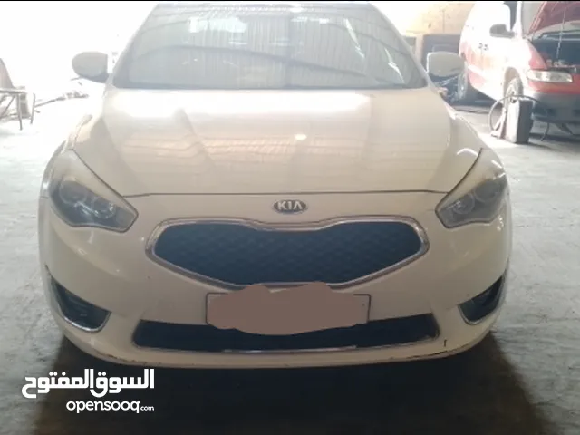 New Kia Cadenza in Benghazi