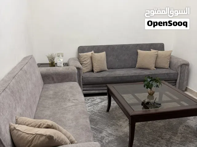 وصفات عدد 2 + طاولت وسط + طربزات عدد 2 + سجاده