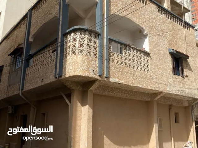 180m2 5 Bedrooms Villa for Sale in Tripoli Zawiyat Al Dahmani