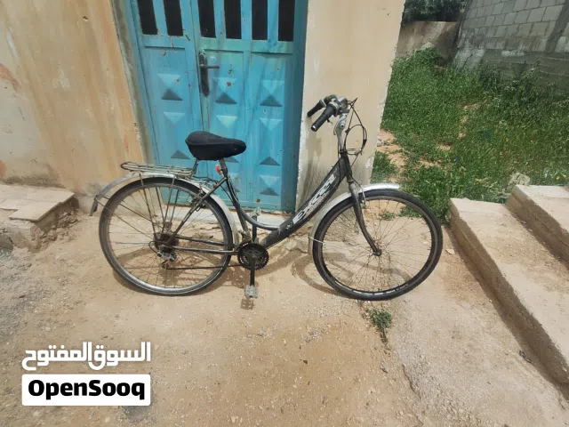 بسكليت  سبق بخدم عمر طويل