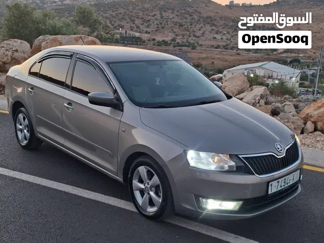 سكودا ربيدا موديل 2015ماتور 1600ديزل-اصل برايفت -السيارة صلاة النبي بسعر حرق كاش كاش فرصة لاتعوض
