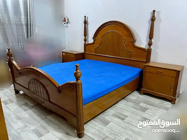 غرفة نوم خشب صاج مستعملة للبيع