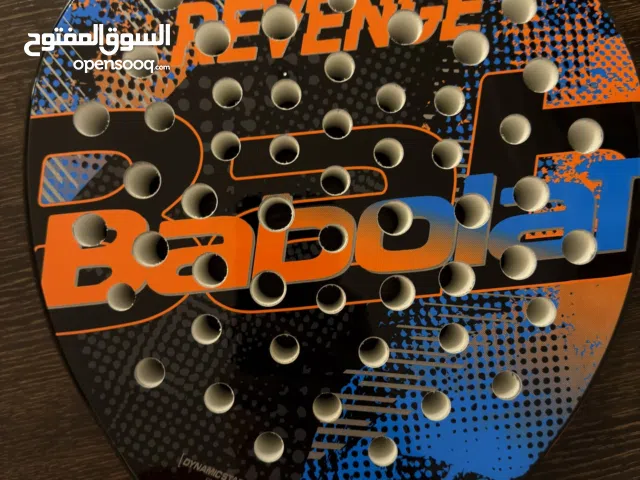 للبيع مضرب بادل جديد