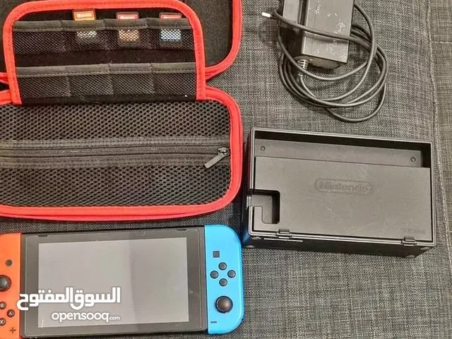 للبيع: جهاز Nintendo Switch