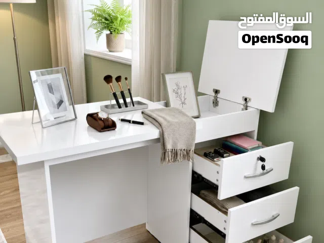 مكتب بوحدات ادراج ضلفة قلاب 120متر