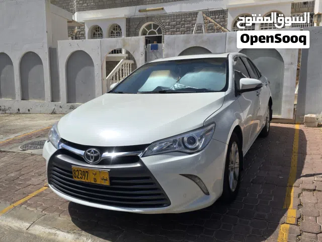 2015 تويوتا كامري GLX