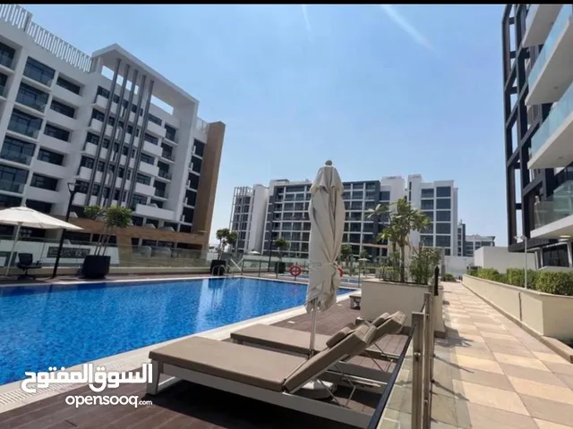 استديو بمسبح خاص وحديقه ومنطقه ملاعب للاطفال اول ساكن برفيرا ارقي وافخم اماكن دبي والسعر ممتاز