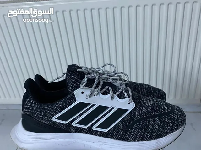 احذية اديداس جزم رياضية - سبورت للبيع : افضل الاسعار في الأردن | السوق  المفتوح