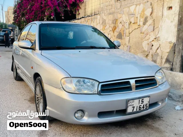 2000 كيا سبيكترا