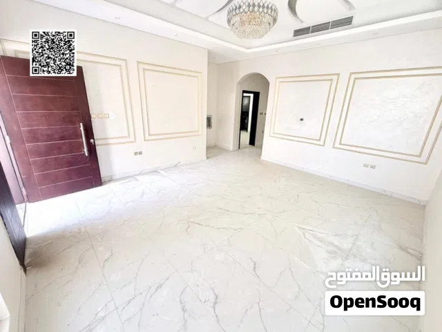 فيلا فاخرة للإيجار السنوي موقع ممتاز ارتداد كبير تشطيب عصريتكييف مركزيمطبخ كبير مجهزUm