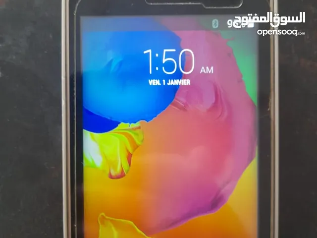 Samsung Galaxy J1 16 GB in Tétouan