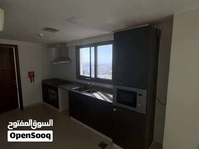 شقة للايجار في القرم - Apartment for rent in Qurum