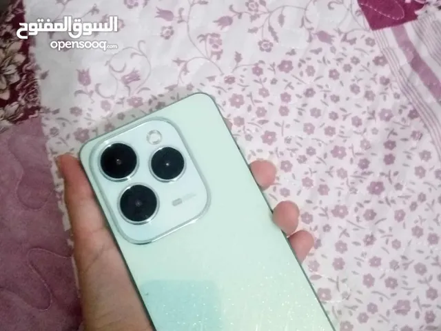 Infinix Hot 40 Pro 256 GB in Amman