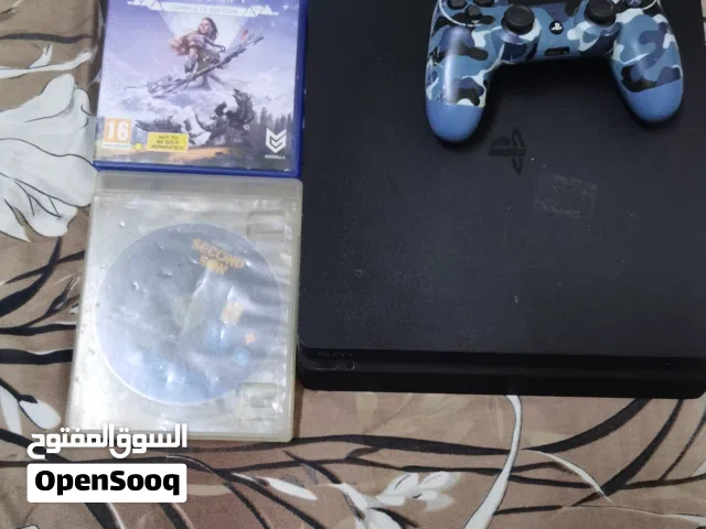 Ps4 with controller and games