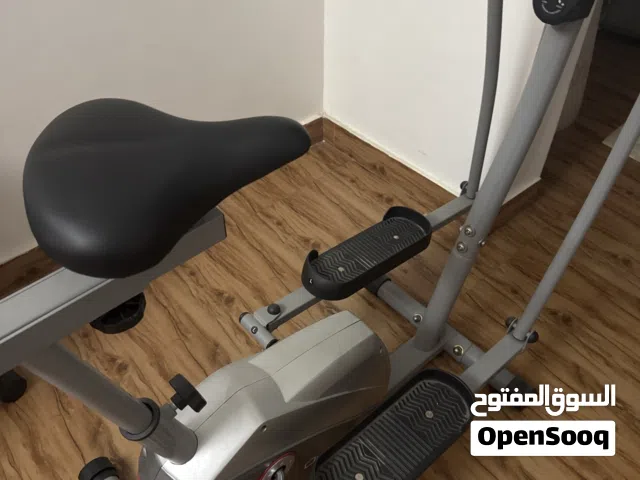 الآلة شبه جديده