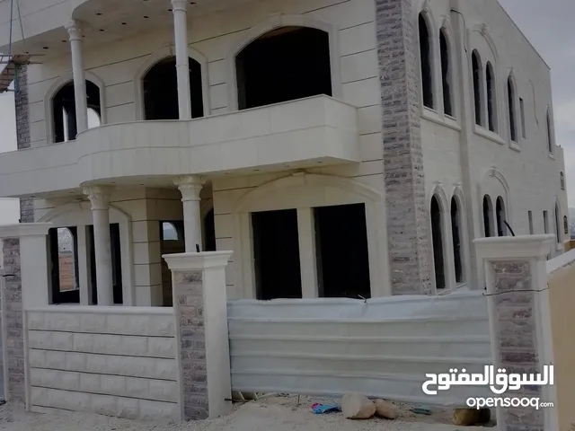 تكحيل وتنضيف كحلة حجر تنضيف حجر تكحيل حجر صيانه عامه للحجر تكحيل وتنضيف قدف رملي للحجرقدف ماءي