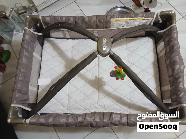 سرير اطفال شيكو للبيع