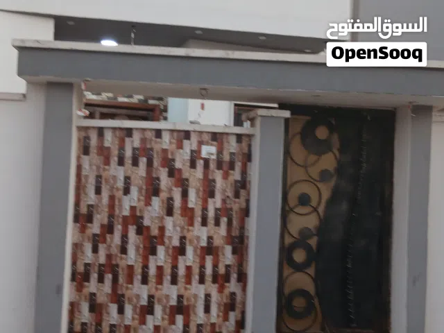 250 m2 3 Bedrooms Townhouse for Rent in Tripoli Al-Serraj
