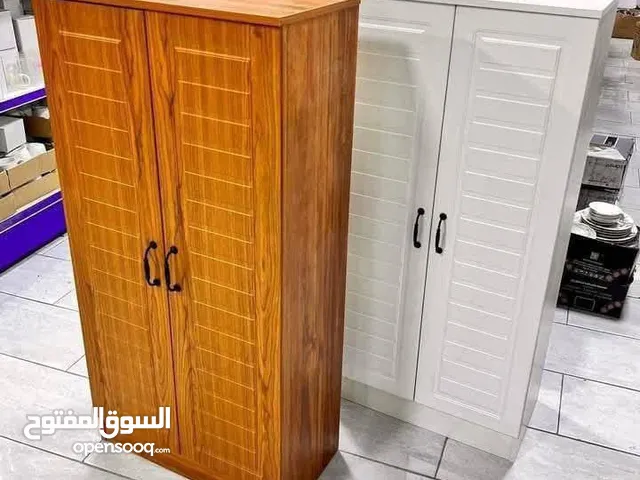 خزانة أحذية عصرية خزانة مرتبة وأنيقة لكل زاوية في البيت شكلها راقى وتصميمها بجنن وتركب بكل زاوية