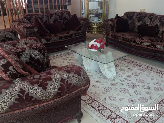 280 m2 5 Bedrooms Villa for Rent in Tripoli Al-Sabaa