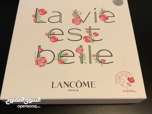 La Vie Est Belle by Lancôme gift set عطر لا ڤي اي بيل من لانكوم