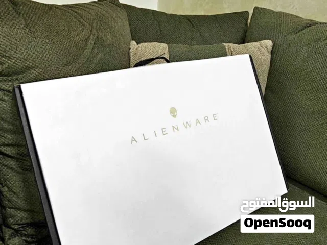 Alienware M18 R2 Gaming Laptop - High End