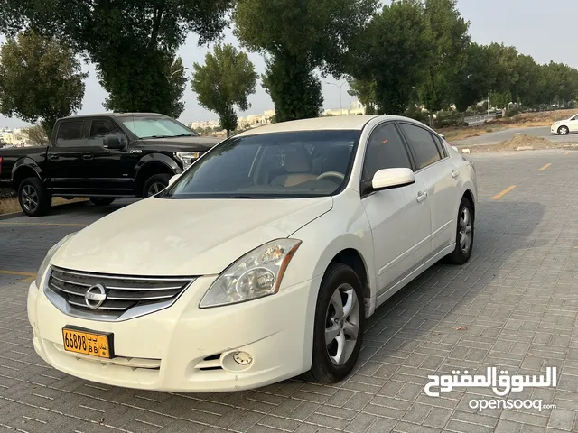 Used Nissan Altima in Muscat