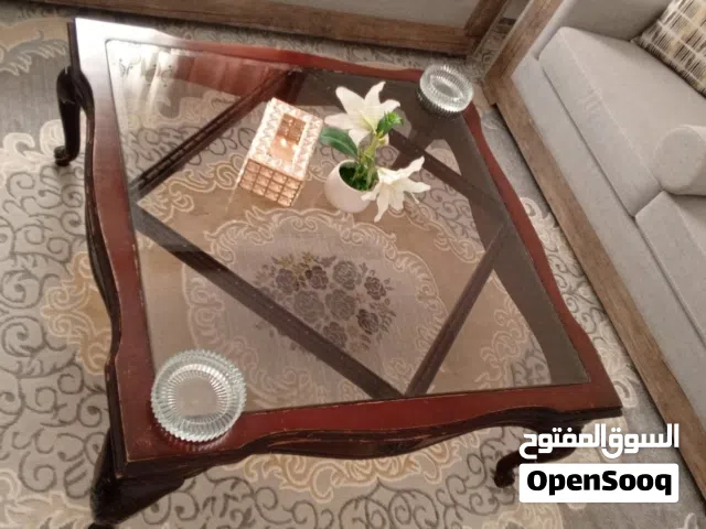 طربيزه خشب وجه زجاج